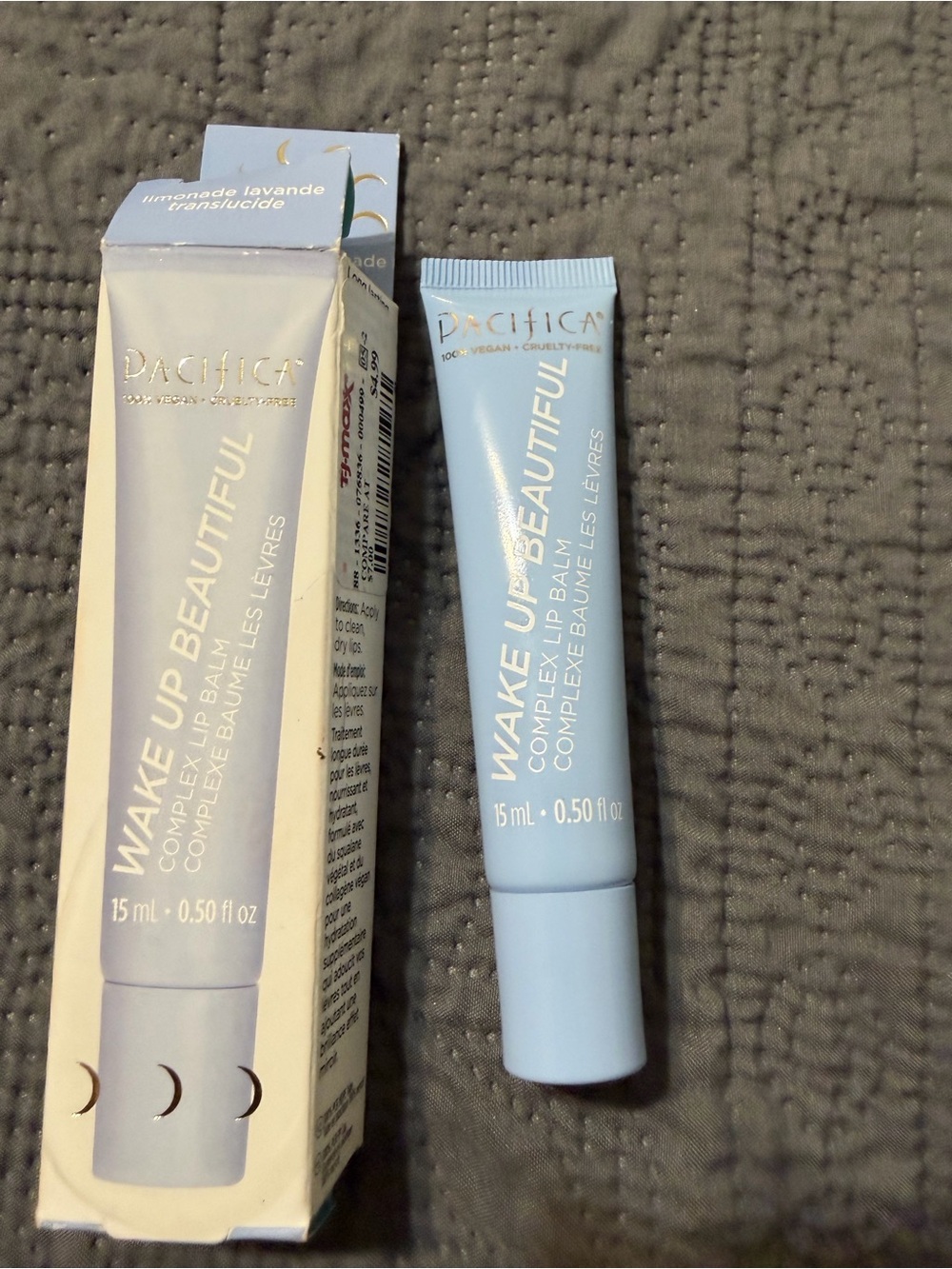 Pacifica Wake Up Beautiful Complex Lip Balm — Light Blue (Lavender Translucide)